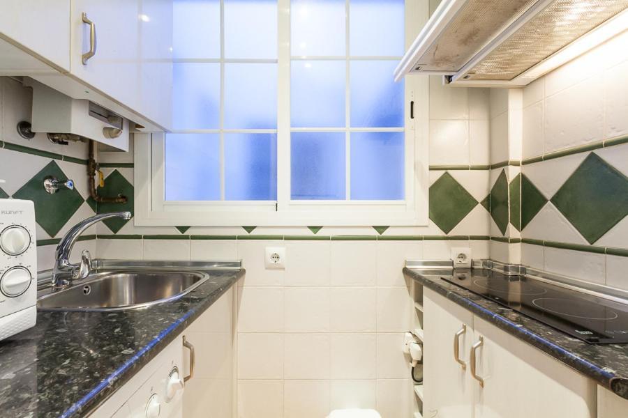 Peral Home Cozy Apartment Sevilla Buitenkant foto