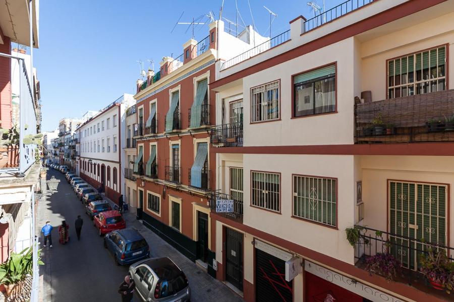 Peral Home Cozy Apartment Sevilla Buitenkant foto